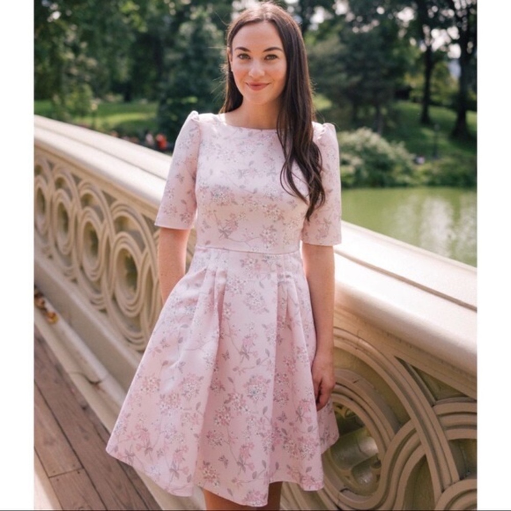 Gal Meets Glam Mary Dress